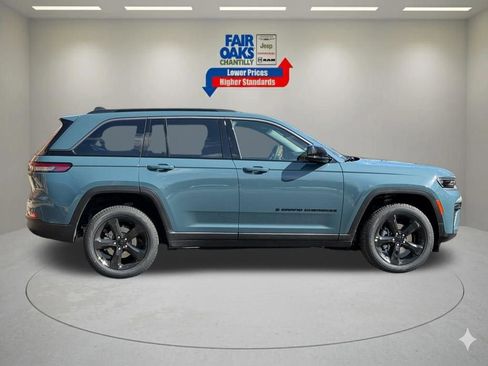 New 2026 Jeep Grand Cherokee Limited w/ Limited Altitude Package AWD/4WD image 5
