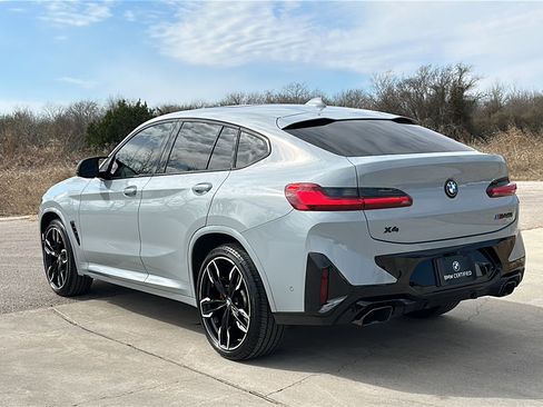 Certified 2025 BMW X4 M40i w/ Premium Package image 6
