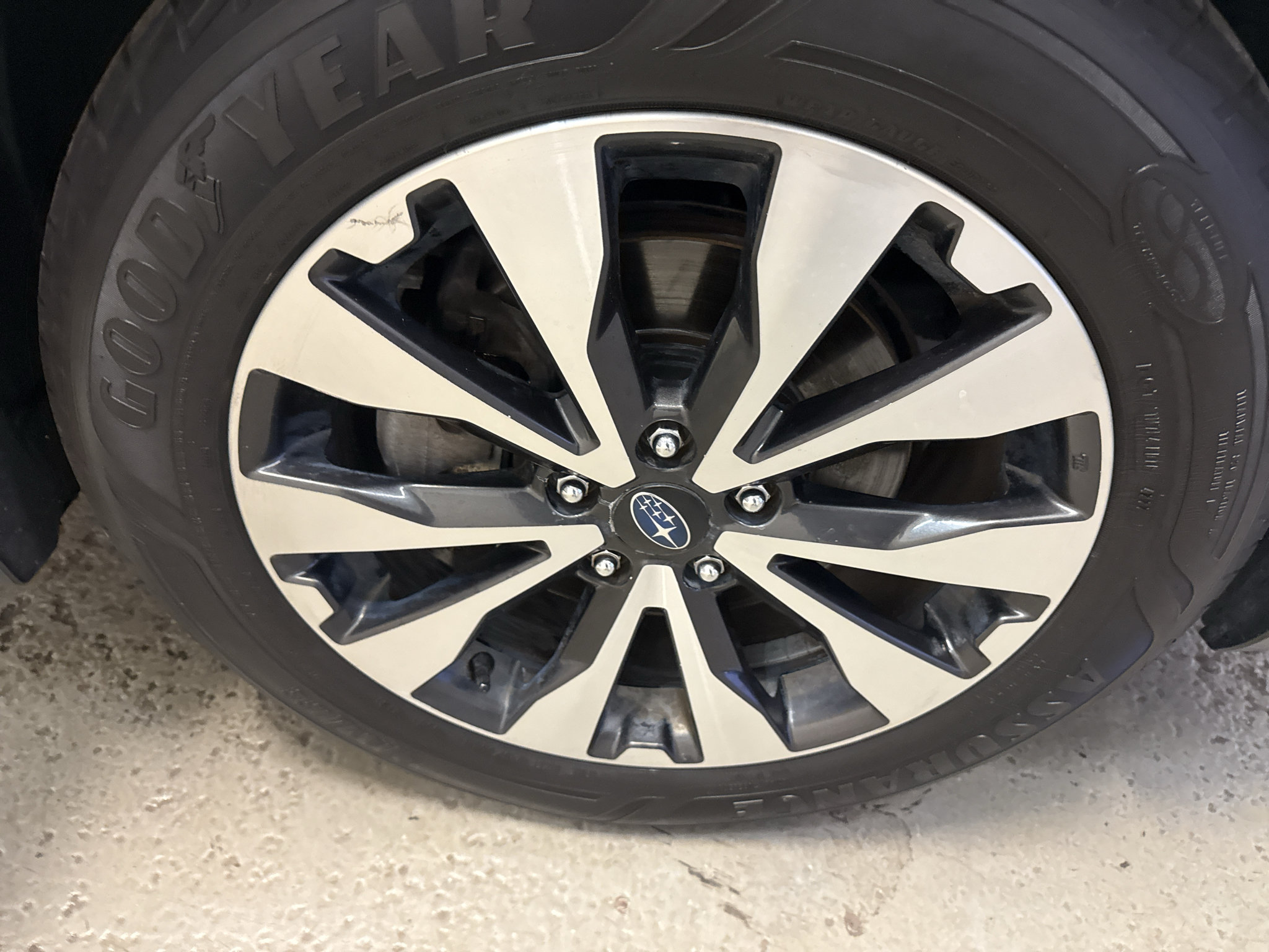 Used 2016 Subaru Outback 2.5i Limited AWD/4WD image 30