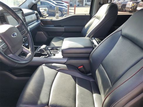 Used 2022 Ford F150 Lariat image 19