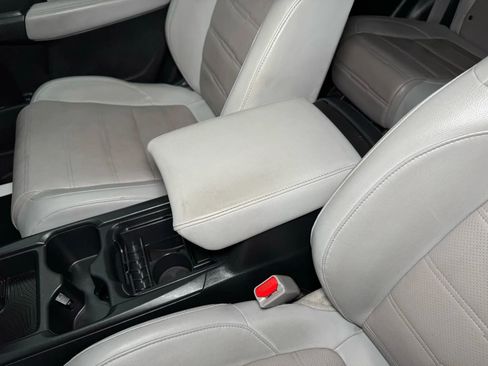 Used 2019 Honda CR-V EX-L image 37