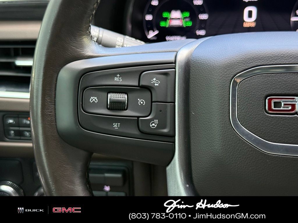Used 2022 GMC Yukon XL SLT w/ SLT Luxury Package RWD image 31