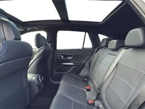 Certified 2026 Mercedes-Benz GLC 300 4MATIC image 6