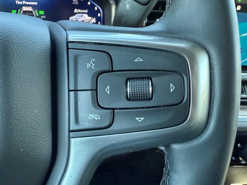 Certified 2025 Chevrolet Silverado 1500 LT AWD/4WD image 34