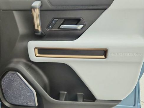 Used 2024 GMC Hummer EV 3X w/ Omega Edition image 23