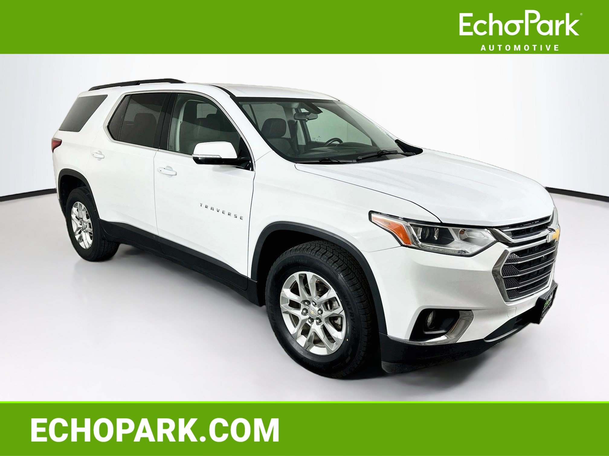 Used 2019 Chevrolet Traverse LT FWD image 1