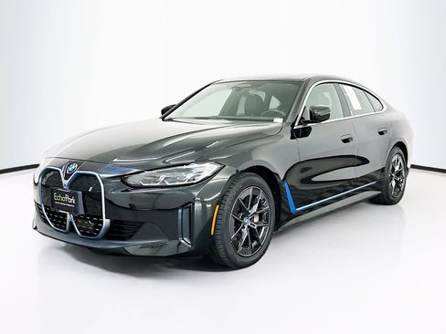 Used 2024 BMW i4 xDrive40i AWD/4WD image 3