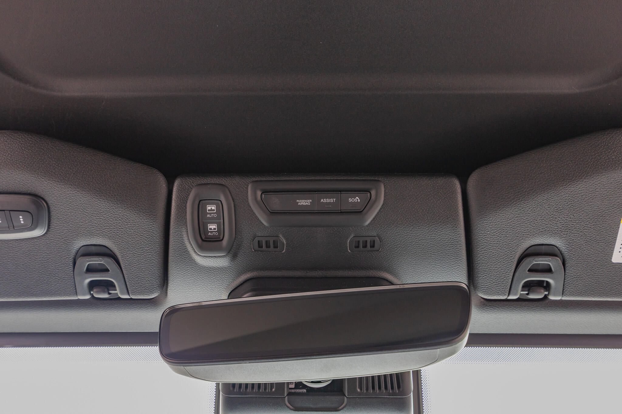 Used 2022 Jeep Wrangler Unlimited Sahara AWD/4WD image 30