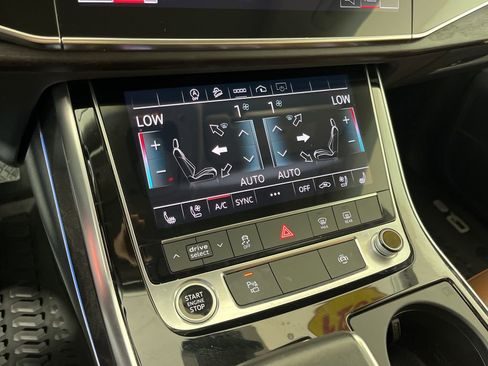 Used 2021 Audi Q8 Premium Plus w/ Premium Plus Package image 34