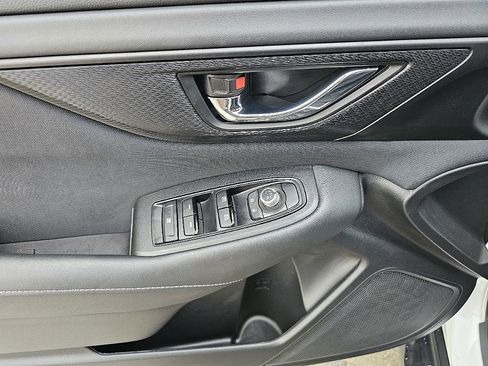 Certified 2025 Subaru Outback Premium image 27