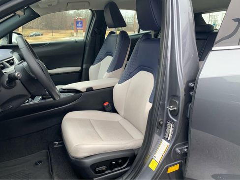 Used 2020 Lexus UX 250h w/ Accessory Package image 12