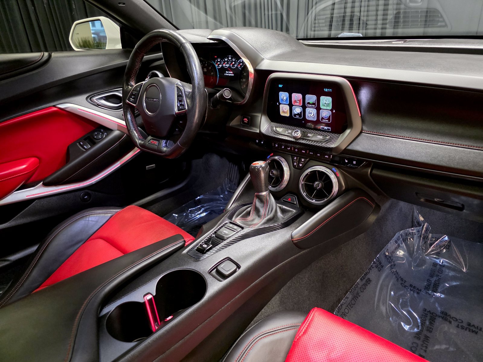 Used 2018 Chevrolet Camaro SS RWD image 33