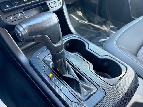 Used 2021 Chevrolet Colorado Z71 w/ Safety Package image 14