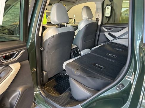 Used 2023 Subaru Forester Premium image 28