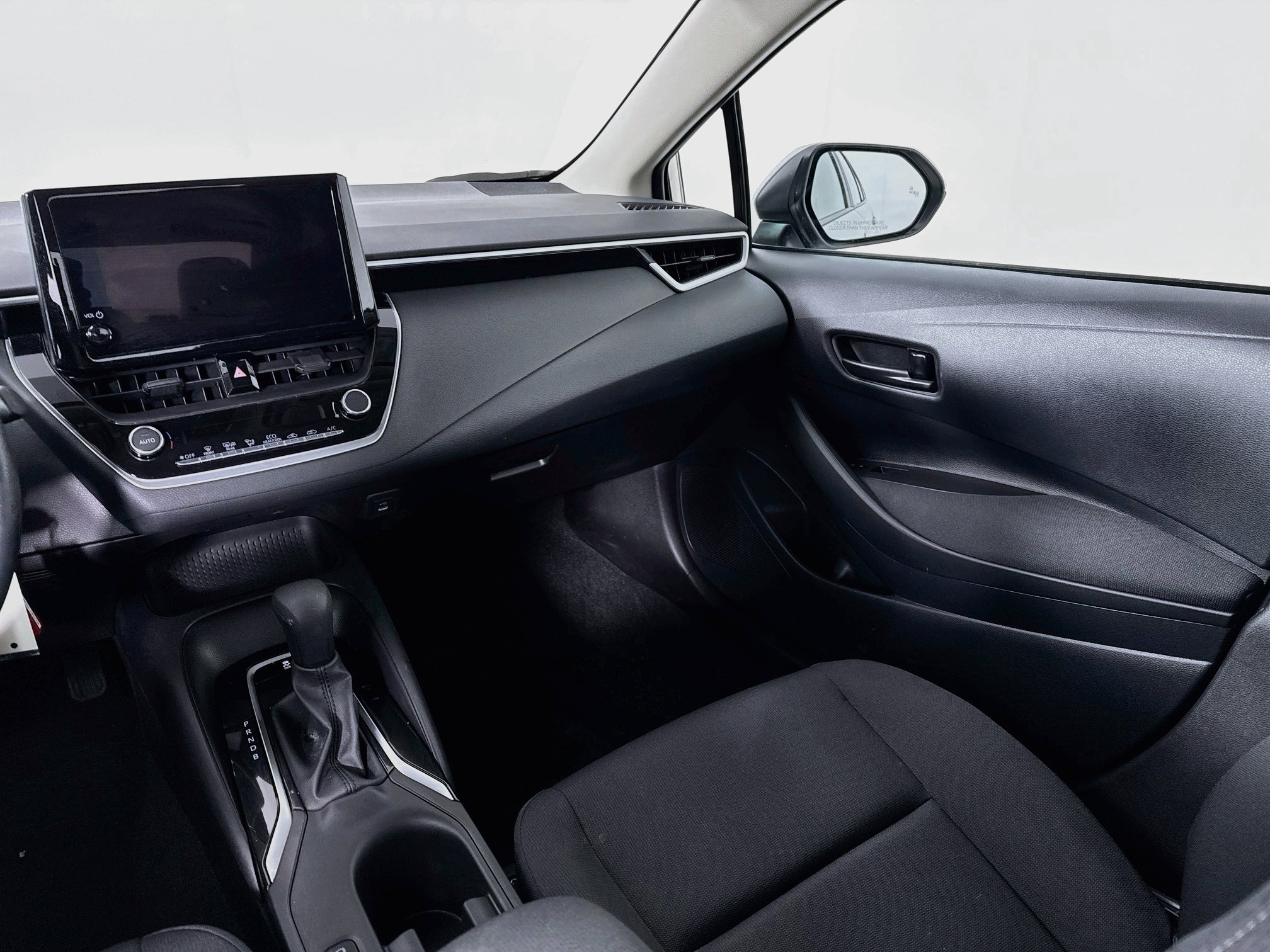 Certified 2026 Toyota Corolla LE FWD image 21