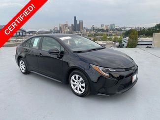 Certified 2024 Toyota Corolla LE image 1