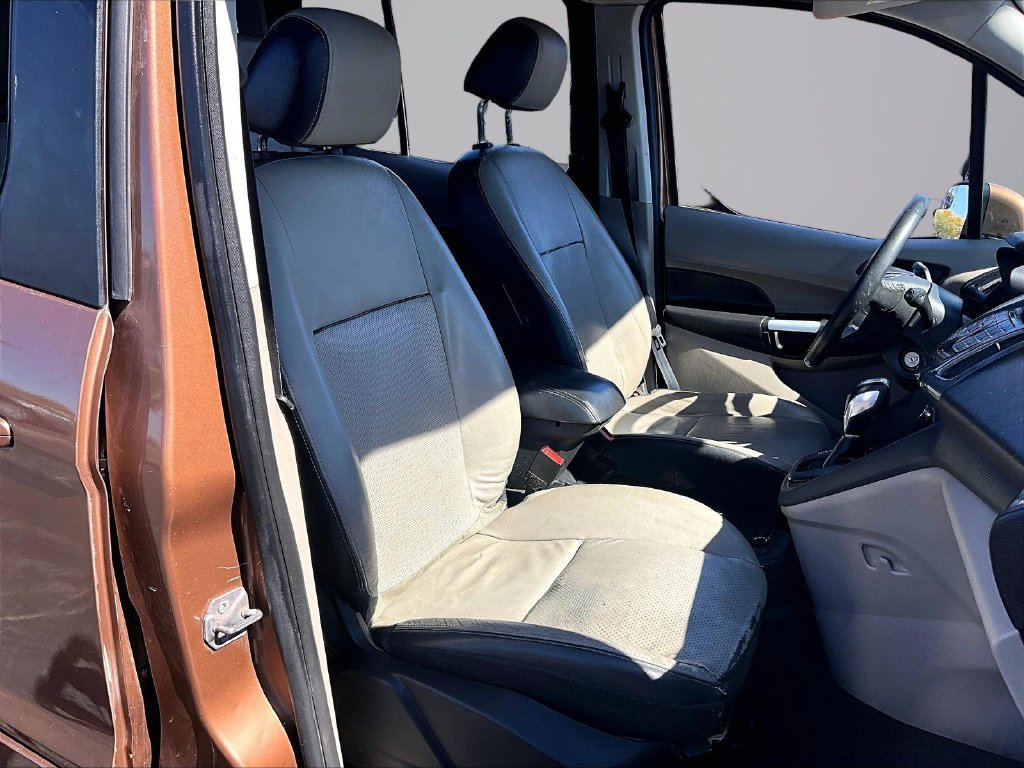 Used 2014 Ford Transit Connect Titanium FWD image 7