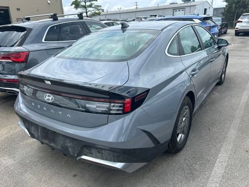 Used 2026 Hyundai Sonata SE FWD image 4