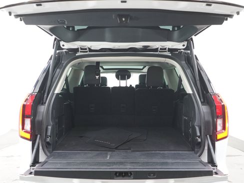 Used 2025 Ford Expedition Max Platinum AWD/4WD image 19