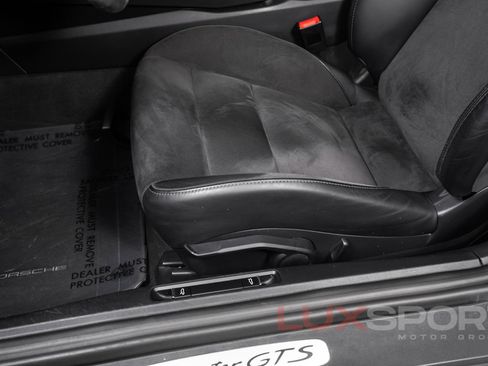 Used 2018 Porsche 718 Boxster GTS RWD image 25