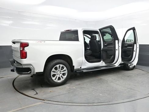 Used 2023 Chevrolet Silverado 1500 LTZ AWD/4WD image 49