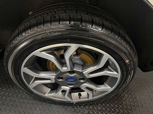 Used 2020 Ford EcoSport SES w/ Interior Protection Package image 9