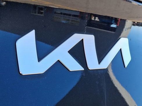 Certified 2023 Kia Sportage LX image 31