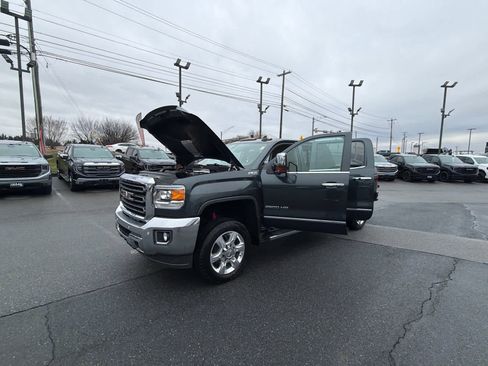 Used 2019 GMC Sierra 2500 SLT w/ Duramax Plus Package image 33