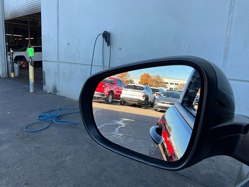 Used 2025 Chevrolet TrailBlazer LT image 16