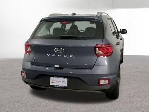 New 2026 Hyundai Venue SEL image 8