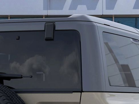 New 2026 Ford Bronco 2-Door AWD/4WD image 25