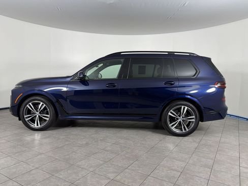 Used 2026 BMW X7 xDrive40i w/ Executive Package AWD/4WD image 2
