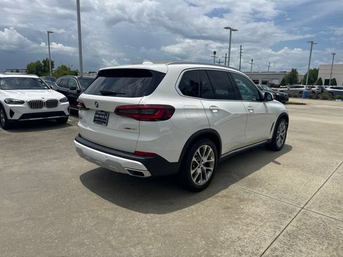 Used 2022 BMW X5 sDrive40i w/ Premium Package RWD image 5