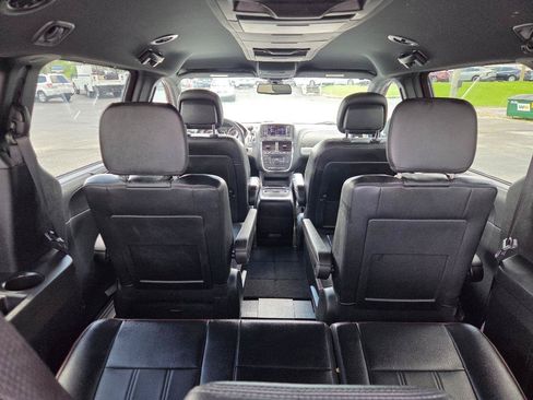 Used 2019 Dodge Grand Caravan GT FWD image 9