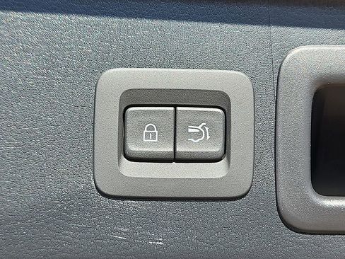 New 2025 MAZDA CX-30 2.5 Turbo w/ Premium Plus Pkg image 9