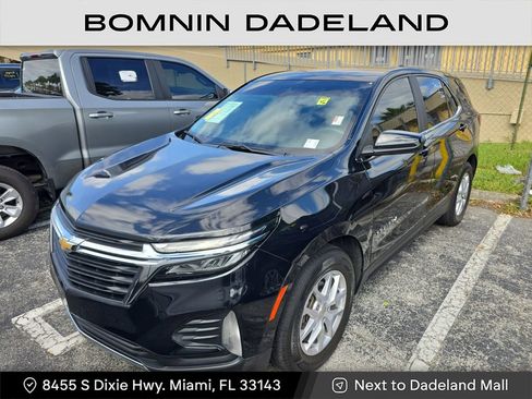 Used 2023 Chevrolet Equinox LT image 2