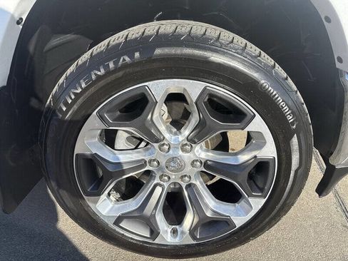 Used 2022 RAM 1500 Limited image 16