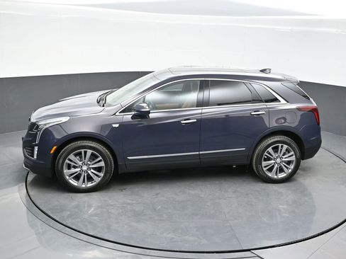 New 2025 Cadillac XT5 Premium Luxury w/ LPO, Floor Liner Package image 28