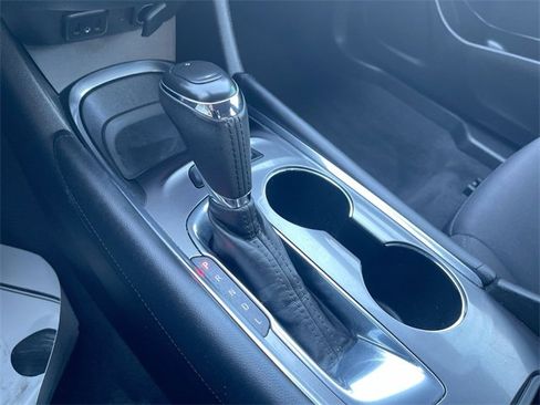 Certified 2018 Chevrolet Malibu LT image 15