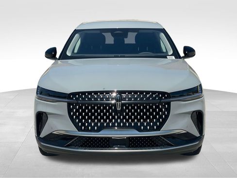 New 2026 Lincoln Nautilus Premier AWD/4WD image 8