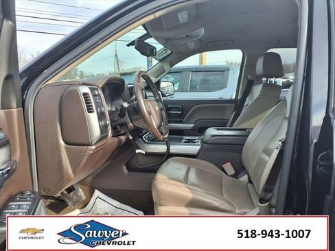 Used 2017 Chevrolet Silverado 1500 LTZ Z71 w/ LTZ Plus Package image 11