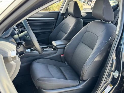 Used 2021 Nissan Altima 2.5 SV image 28