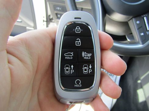 Used 2022 Hyundai Sonata Limited FWD image 40