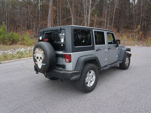 Used 2014 Jeep Wrangler Unlimited Sport w/ Quick Order Package 24S image 18