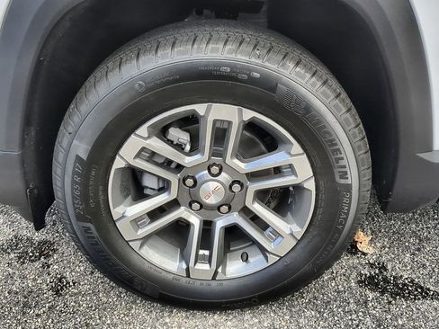 New 2026 GMC Terrain Elevation w/ Technology Package II image 32