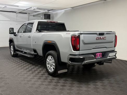Used 2023 GMC Sierra 3500 SLT AWD/4WD image 3