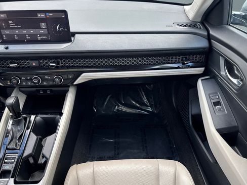 Certified 2024 Honda Accord EX-L image 28
