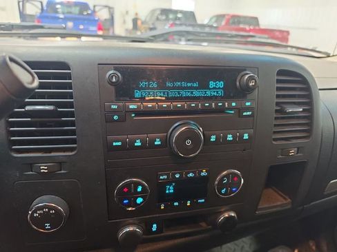 Used 2012 Chevrolet Silverado 1500 LT AWD/4WD image 8