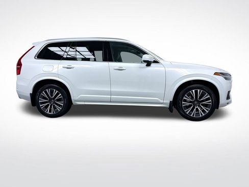 Used 2021 Volvo XC90 T6 Momentum w/ Advanced Package image 10