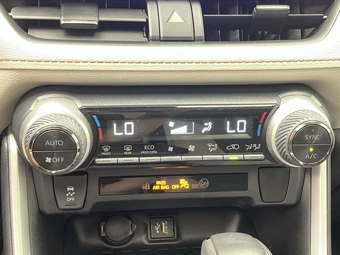 Used 2023 Toyota RAV4 XLE w/ Convenience Package AWD/4WD image 20